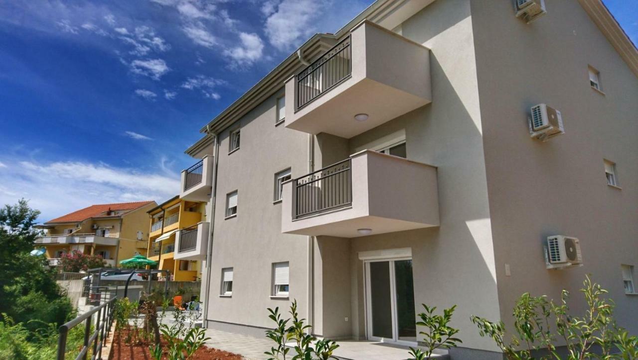Apartments Ibis Čižići Exteriér fotografie